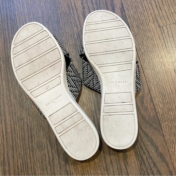 Cole Haan Women's Salwasam Open Toe Sandal - Picture 10 of 11